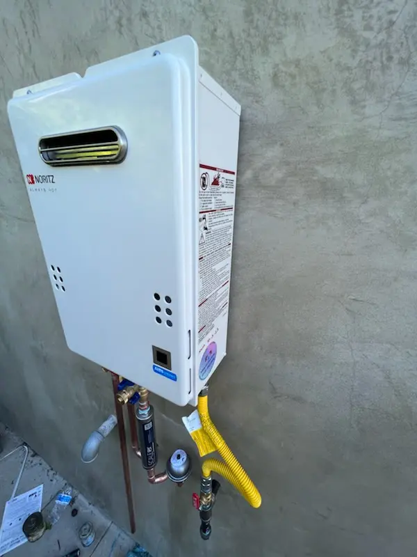 Tankless water heater installation for Carnation homes